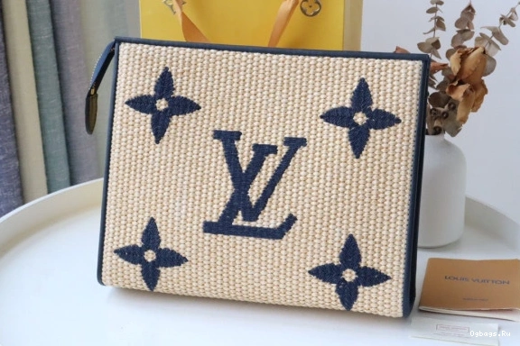 VUITTON LOUIS Monogram Toiletry Raffia Pouch 0120